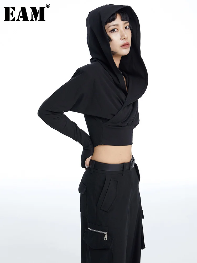 

[EAM] Loose Fit Balck Irregular Short Sweatshirt New Hooded Long Sleeve Women Big Size Fashion Tide Spring Autumn 2023 1DF8207