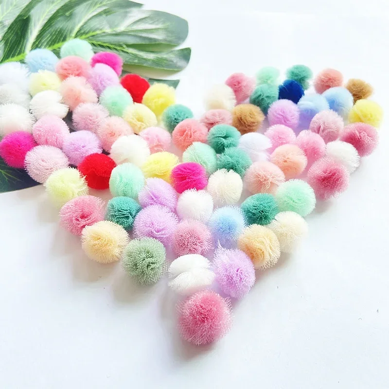 Low Price 15 mm DIY Decoration Korea Lace Mesh Ball Pompom Pom Poms 500pcs Random Color DIY Wedding Decor Pom Balls