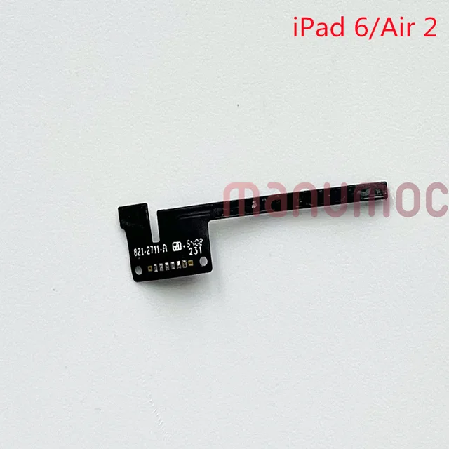 iPad mini4 +ケーブル　正常動作品 iPad mini4 +ケーブル 正常動作品