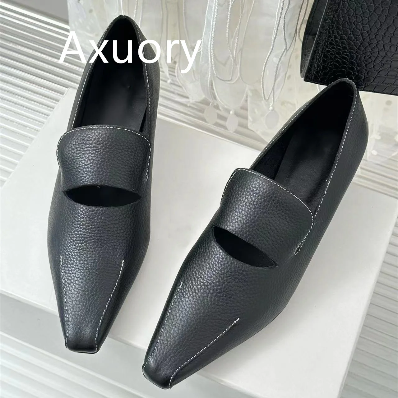 

2023 Women's Square Toe Loafers Genuine Leather Shoes with heels Genuine Leather Solid Color Retro Style High Quality