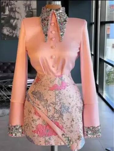 Pink Cocktail Dresses Sheath Long Sleeves Short Mini Beaded Crystals Homecoming Dresses Haute Couture Customized