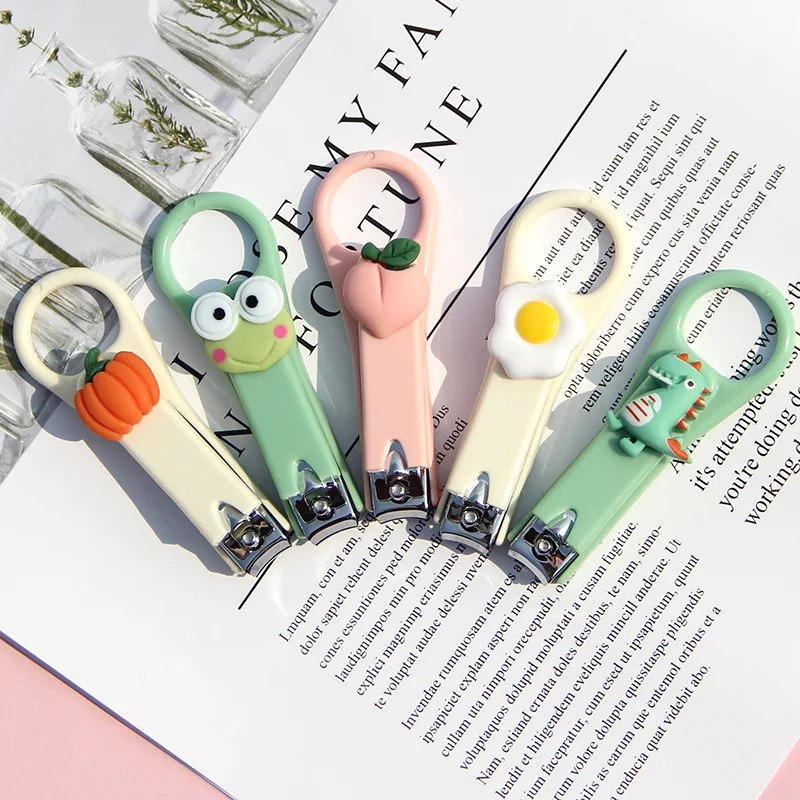 Creative cartoon nail clipper, adult splash proof nail clipper set, student portable clippers