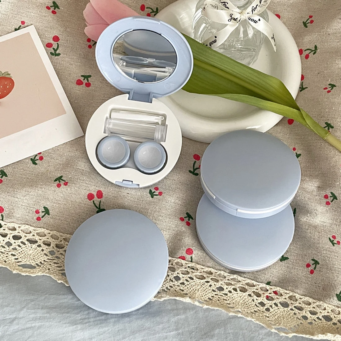 

Pure Color Plastic Contact Lens Case Female Compact And Simple Portable Contact Lenses Myopia Companion Box Storage Box