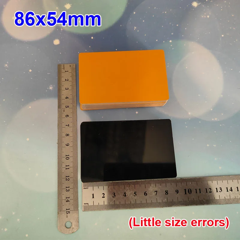 100PCS 휴대용 금속 명함 컬러 마감 알루미늄 빈 레이저 조각 카드 특수 로고 인쇄 사무용품