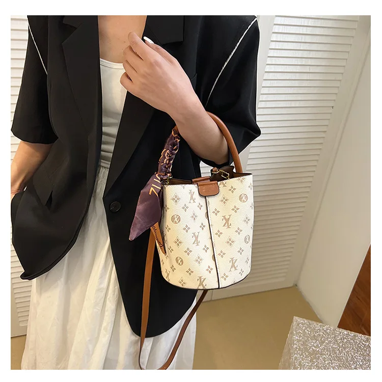 Advanced fashion bag for women 2025 - versatility