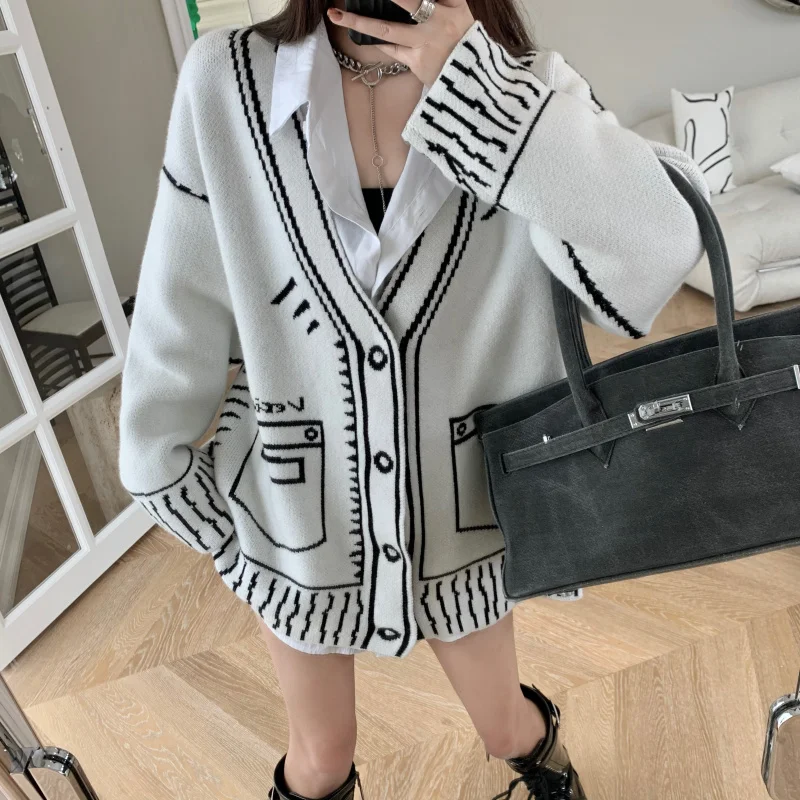 Retro Loose Graffiti Cardigan Knitted Jacket Long V Neck Autumn Winter Knitted Sweaters Tops Solid Casual Pull White Black Coats 2