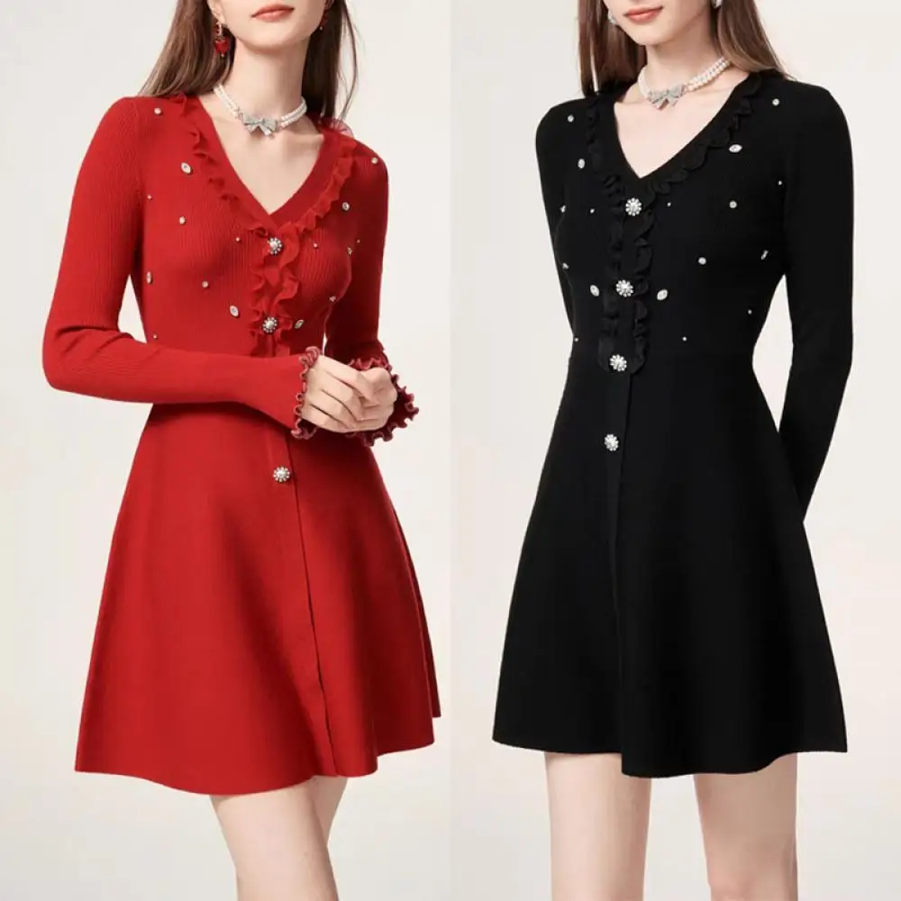 

Red Knitted Hot Diamond Flare Sleeve Knitted Dress 2024 Autumn Lace Patchwork V-Neck Slim High Waist Wrapped Dresses Clothing