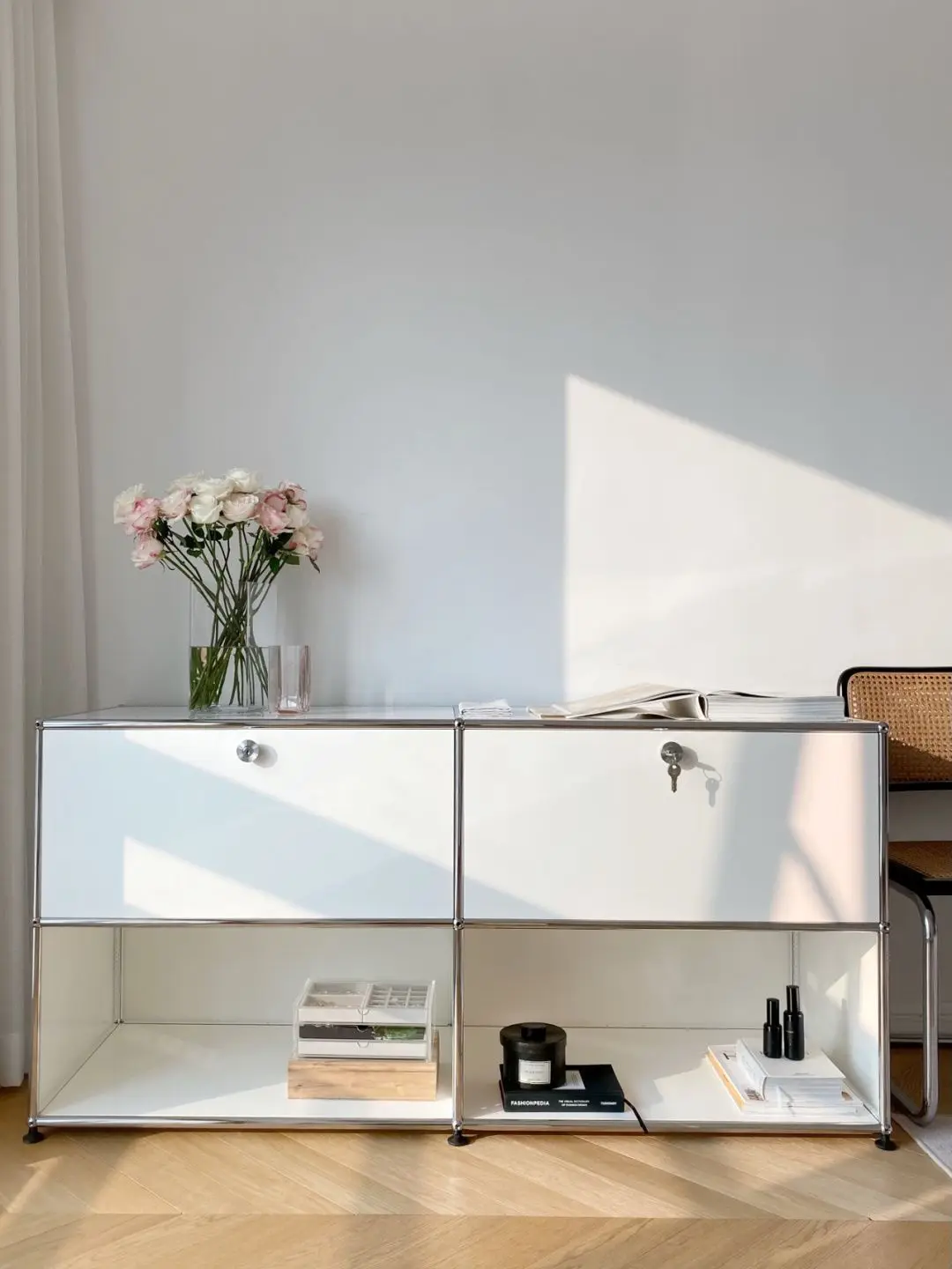 Living Room Cabinet Sideboards Coffee Table Tv Stand Storage Cabinet Corner Metal Storage Display Customizable Modular Furniture