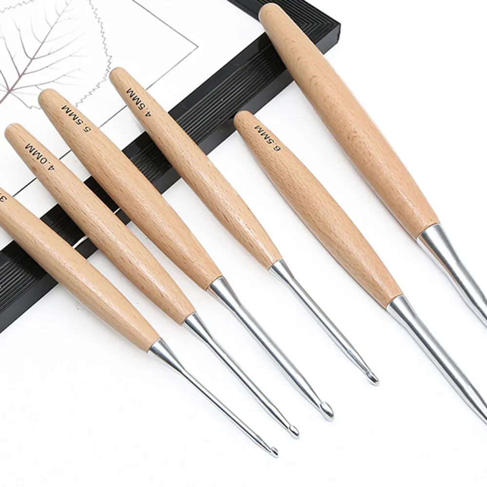 Description Picture 4 of item3-12mm Solid Wood Handle Crochet Knitting Needles Hooks Handmade DIY Sewing Accessories Wool Crocheting Lace Weave Craft Needle