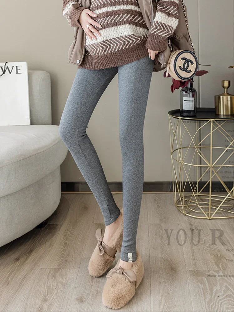 Cotton Autumn Winter Maternity Velvet Leggings For Pregnant Women Black Pants Pregnancy Inner Wool Warm Nursing Tummy Clothes