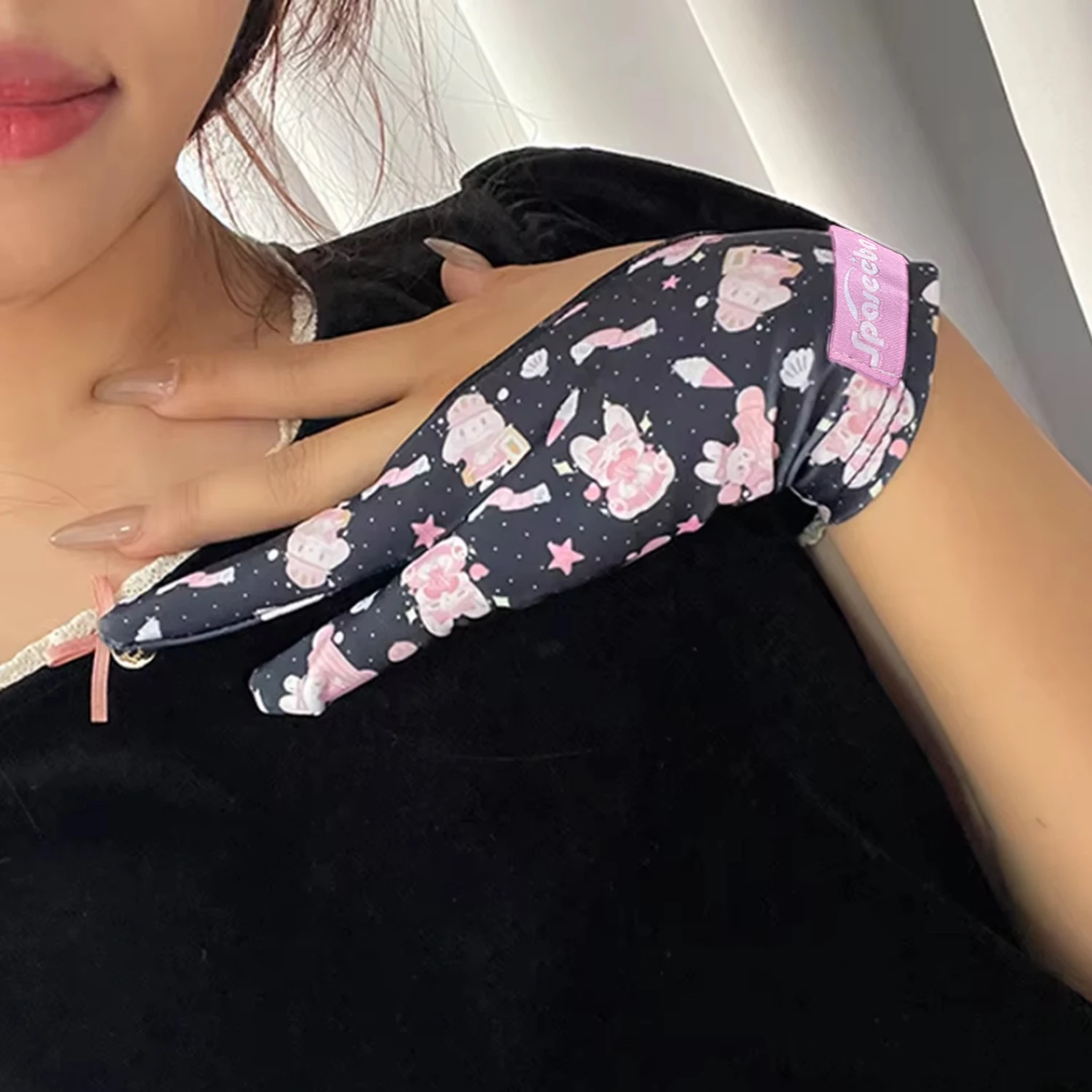 Artisan Sweat-Proof Two-Finger Drawing Glove