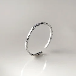 Silver Chic Minimalist Geometric Round Women's Ring - Trendy Fashion Jewelry Accessory - Resizable (RT914S)