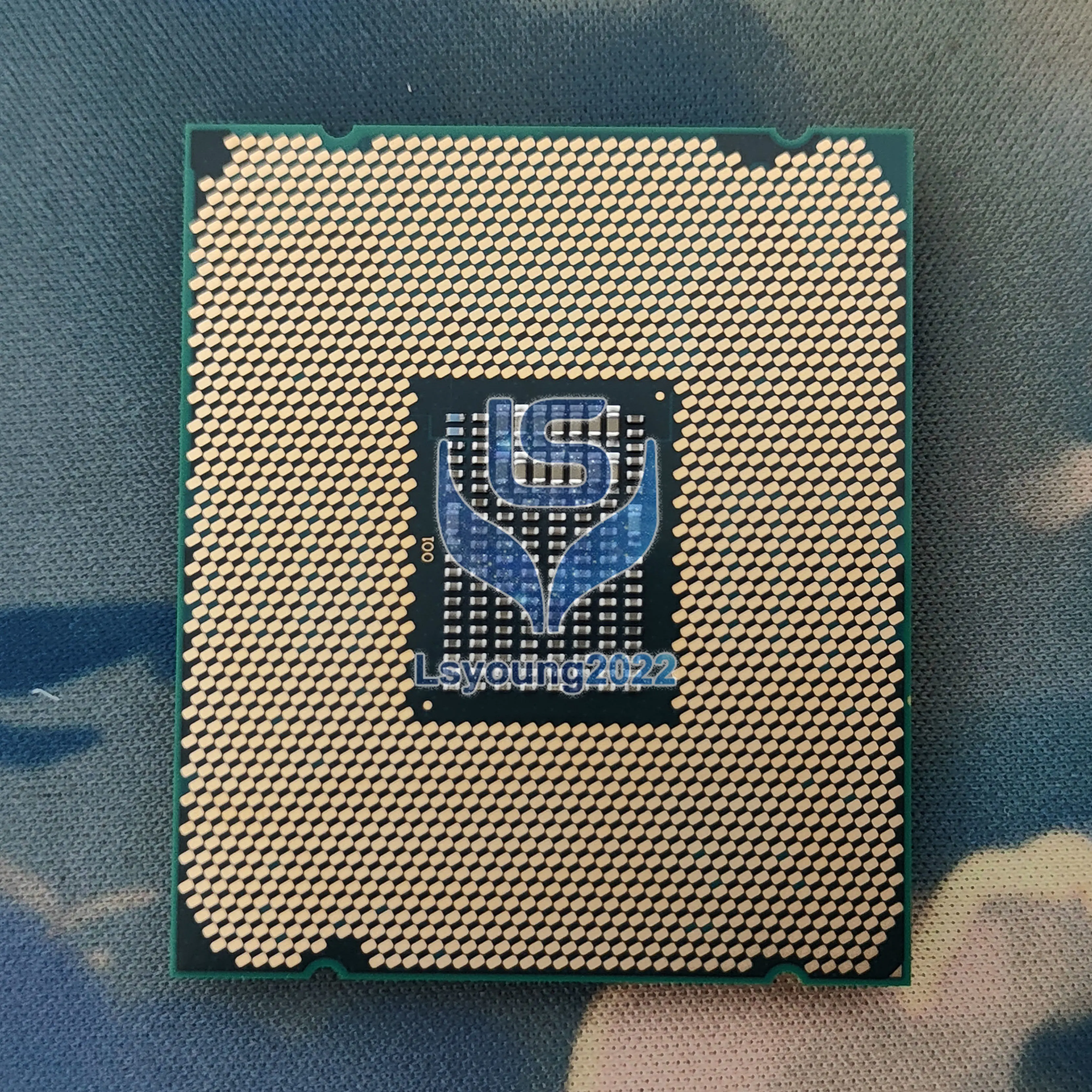 I9-7940X SR3RQ 3.1GHz 14 ھ 28  19.25MB 165W LGA2066 X299