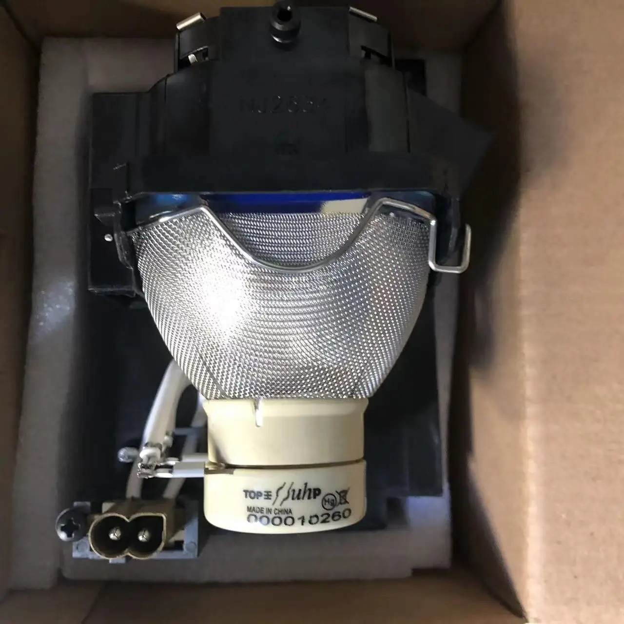 

AWO Original Projector Lamp For HITACHI DT01021 DT01022 DT01025 DT01371 Series Lamp