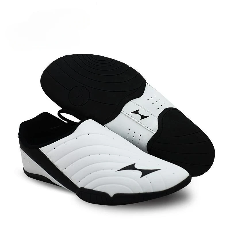 Professional Big Boy Taekwondo Shoe White Leather Men Women Tai Chi Shoes Soft Sole Morning Exercise Martial Arts Shoes Couples