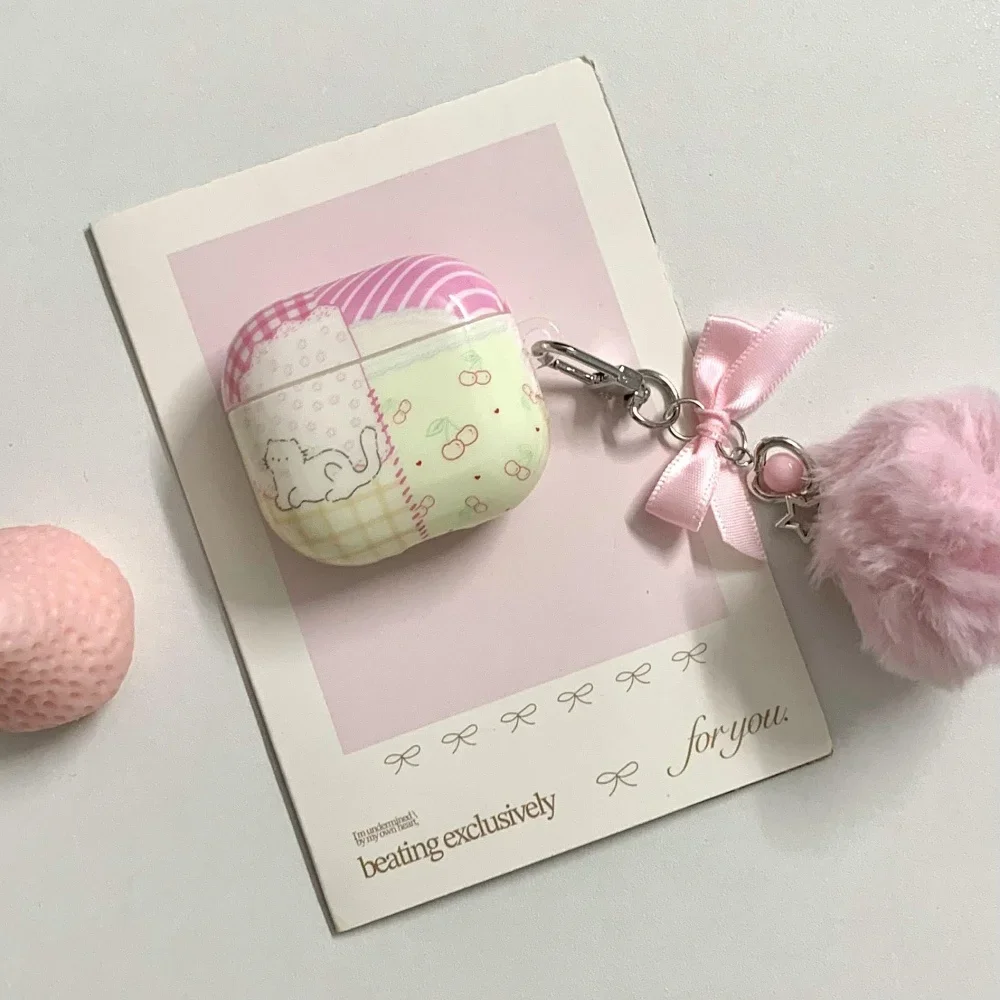 [A229] Splicing plaid cat is suitable for AirPods pro2 protective case airpods4 protective case active noise reduction apple