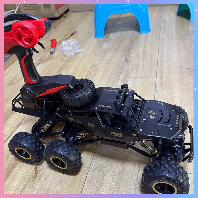 Voiture RC 1:12 2.4G Alliage 6 Roues 4x4 Tout-Terrain Électrique