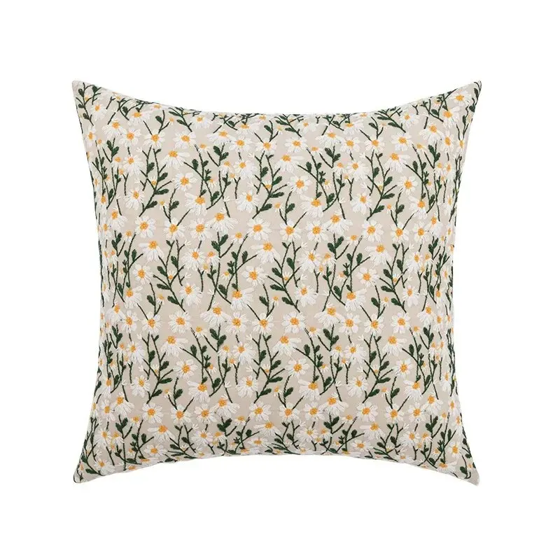 Embroidered Daisy