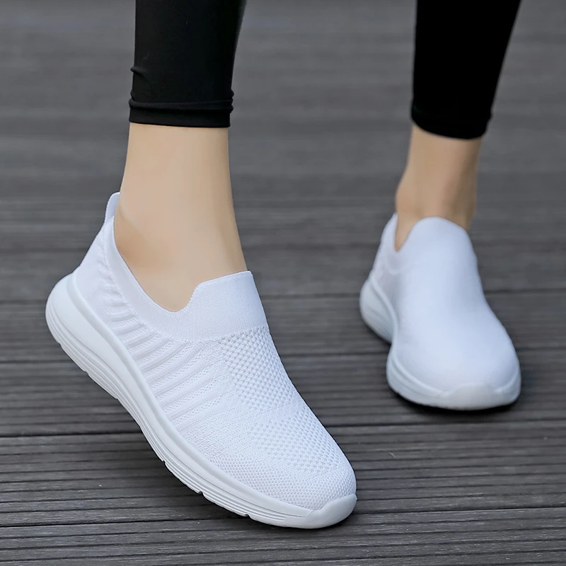 Women Vulcanized Shoes New Tennis Sports Summer Mesh Breathable Lace Walking Fitness Thick Soled Women Sports Shoes