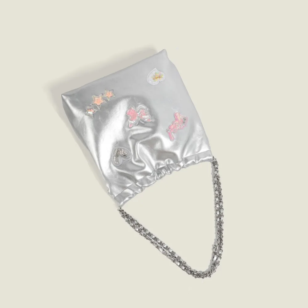 Unique Design Silver Underarm Bag Large Capacity Chain Hobos Crossbody Bag Silver PU Leather Crossbody Bags Butterfly Decoration