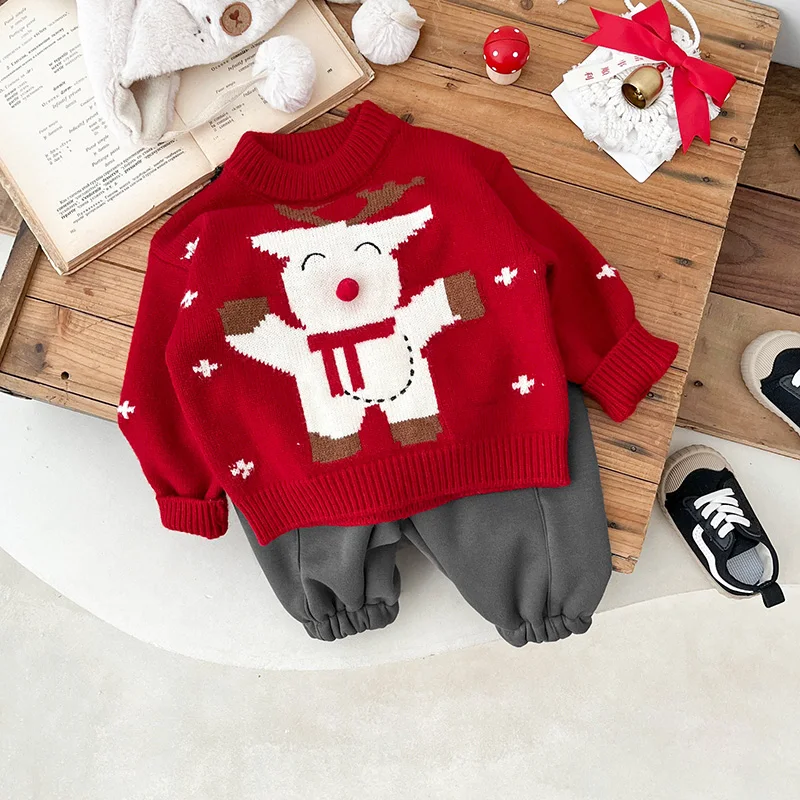 Рисунок 4 - Зимний плотный теплый пуловер с мультяшным рисунком