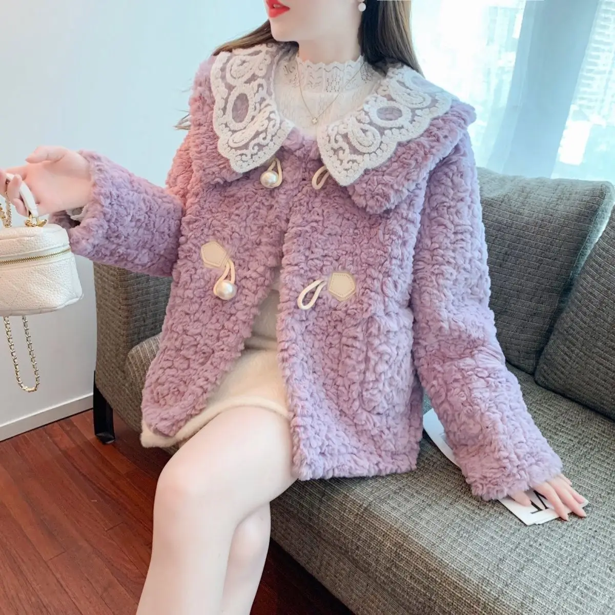 

Loose Short Female Coat 2022 Autumn Winter New Thickened Warm Fur One Piece Imitation Lamb Wool Women Jacket