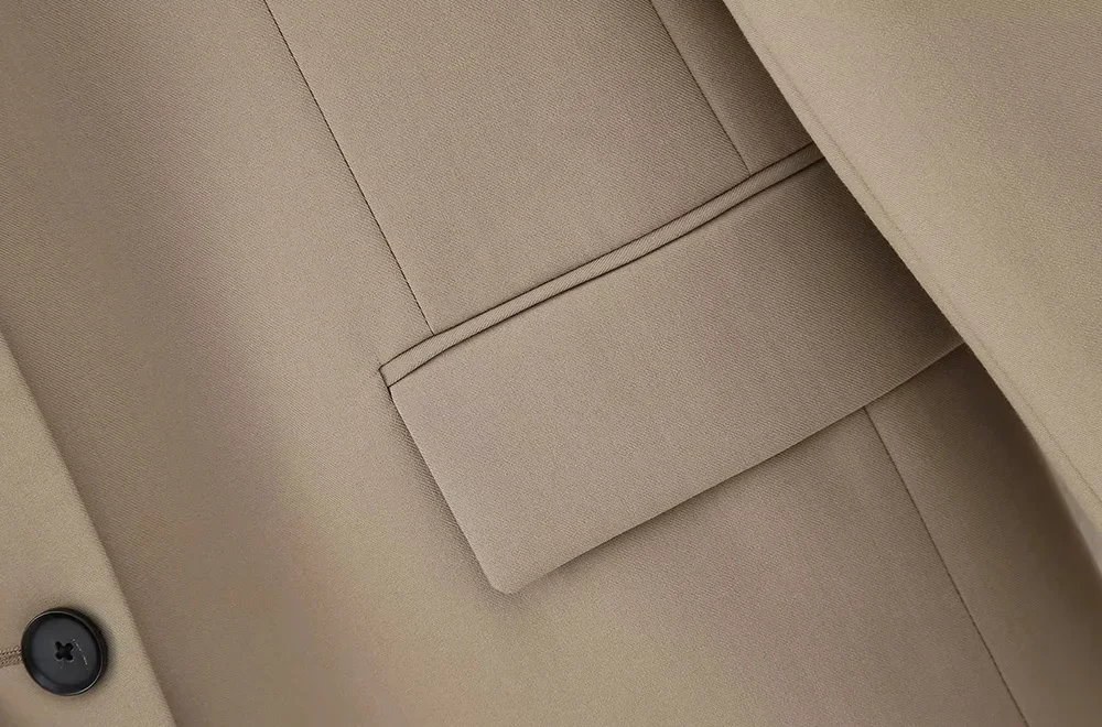 TRAF Women Fashion Oversized Front Buttoned Blazer Coat Vintage Long Sleeve Flap Pockets Female Outerwear Chic Casual Tops