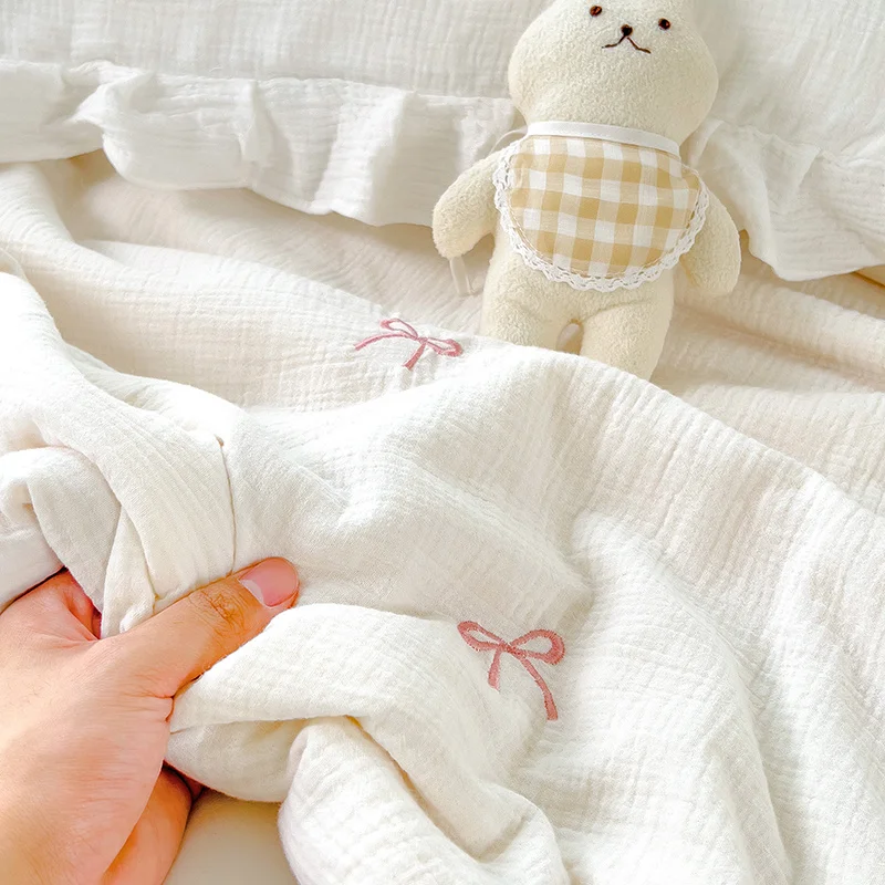 Skin-friendly and Comfortable Cotton and Linen Embroidered Soybean Summer Quilt summer quilt summer quilt set
