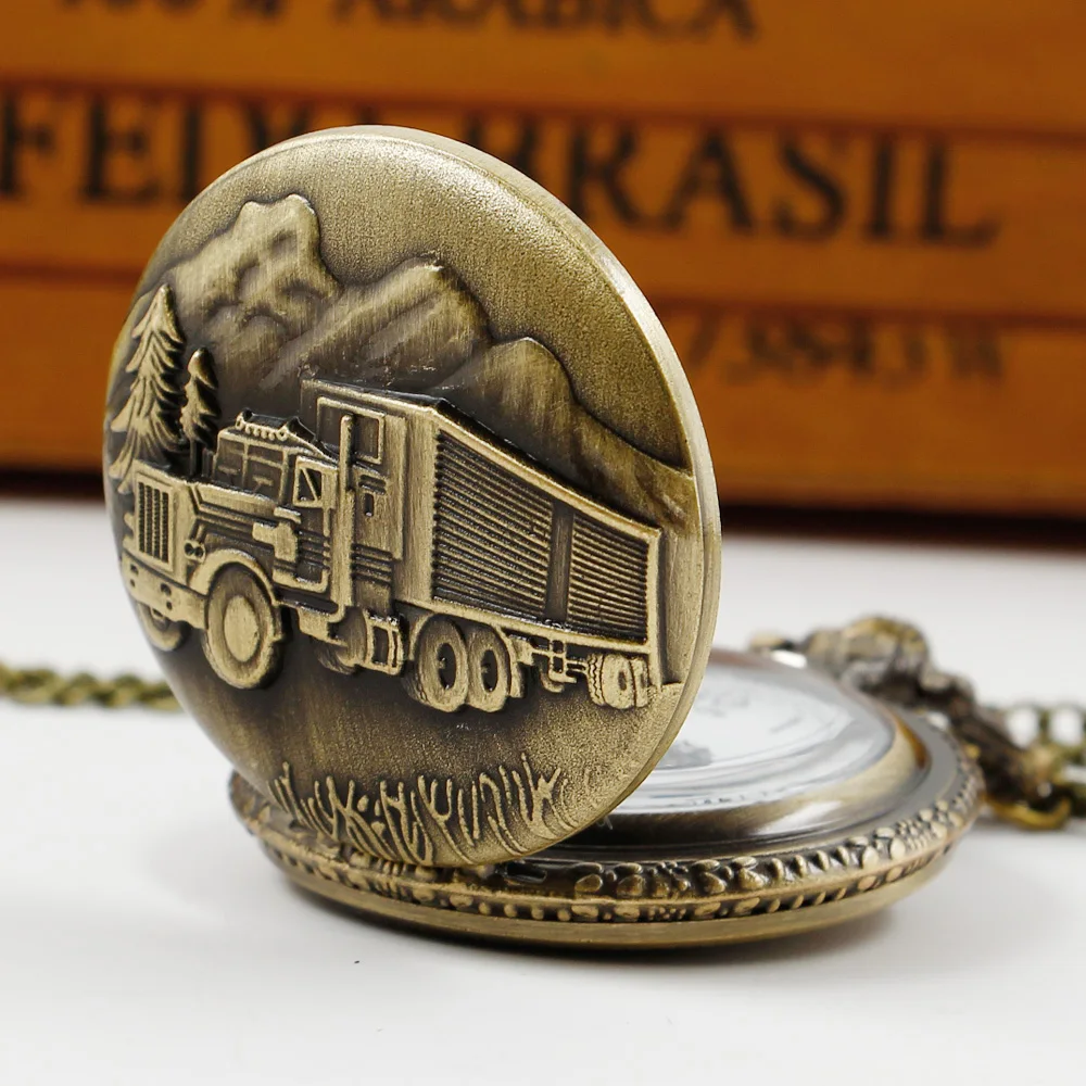 Рисунок 2 - Бронзовые винтажные кварцевые карманные часы с поездом