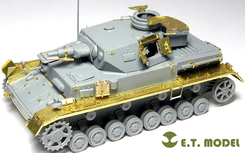 

ET MODEL E72-007 WWII German Pz.Kpfw.IV Ausf. F1 Detail Up Parts Photo-Etched Part For DRAGON 7321 (No Tank)