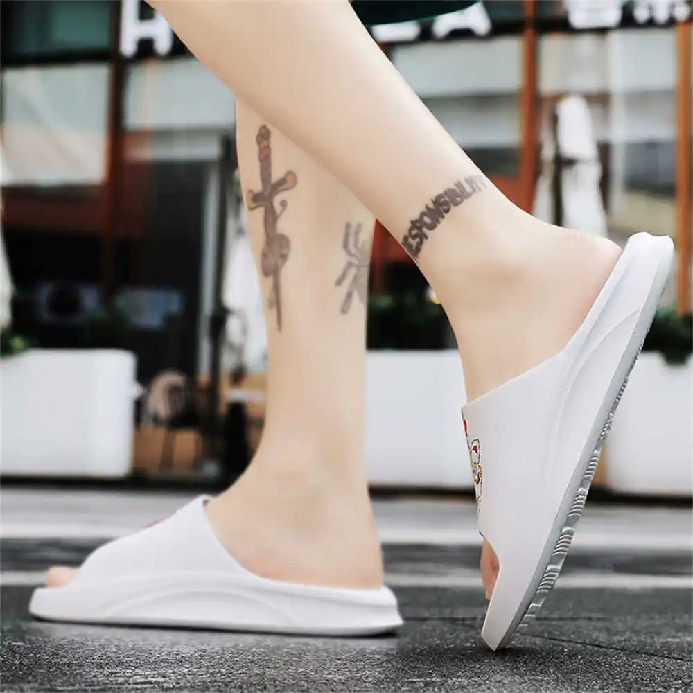 

Sumer Autumn-spring Slippers 48 Sport Man Shoes Slide Sandal Sneakers New Season In Offers Street Teni Life Novelty