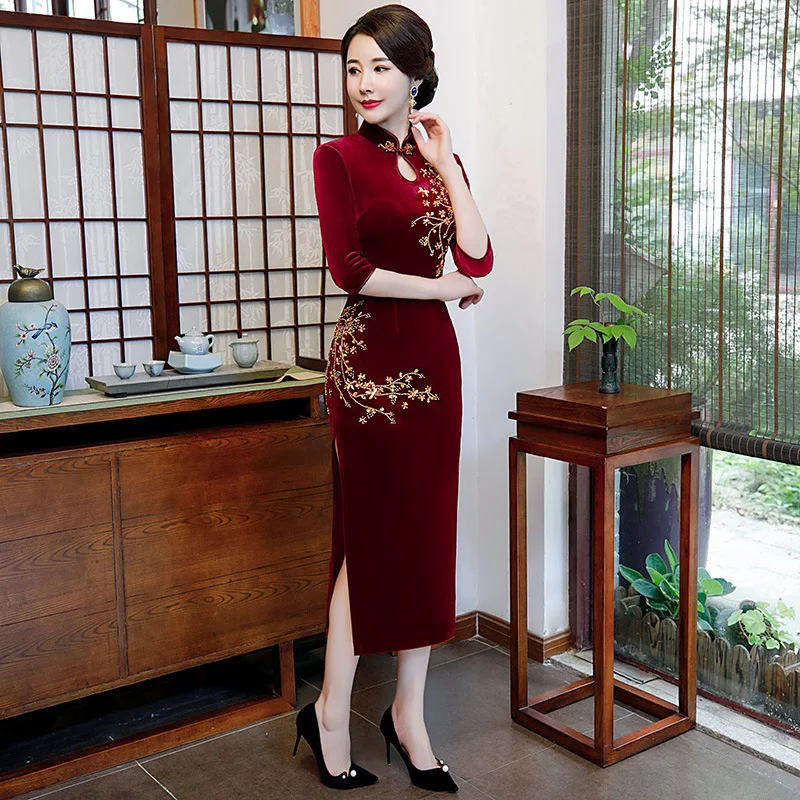 

Vintage Classic Beads Cheongsam Plus Size Sexy Slim Split Female Qipao Traditional Chinese Mandarin Collar Dress Vestidos