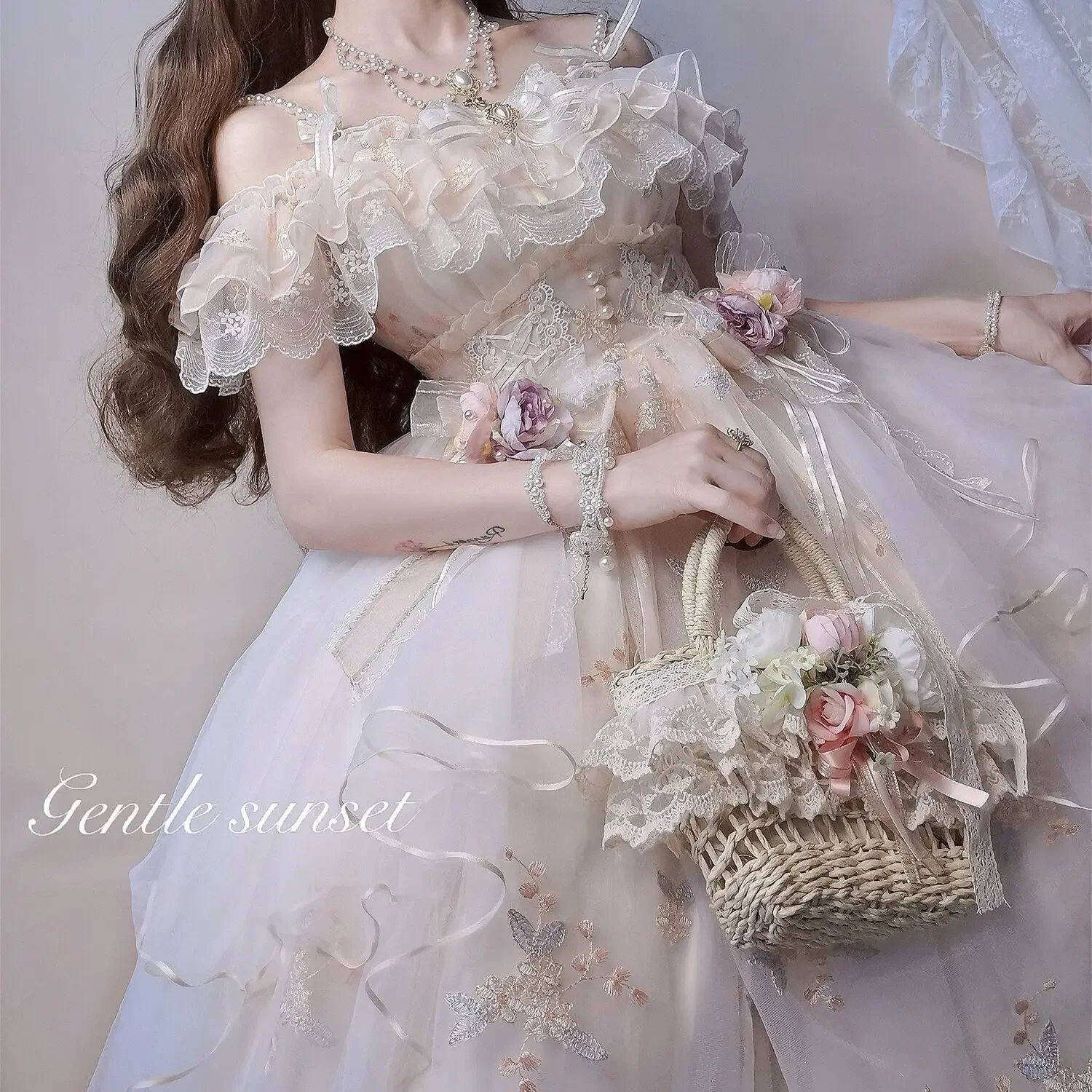 lolita エレガント 華やかな花嫁 しろい ロリィタドレス ロング丈 L79＃