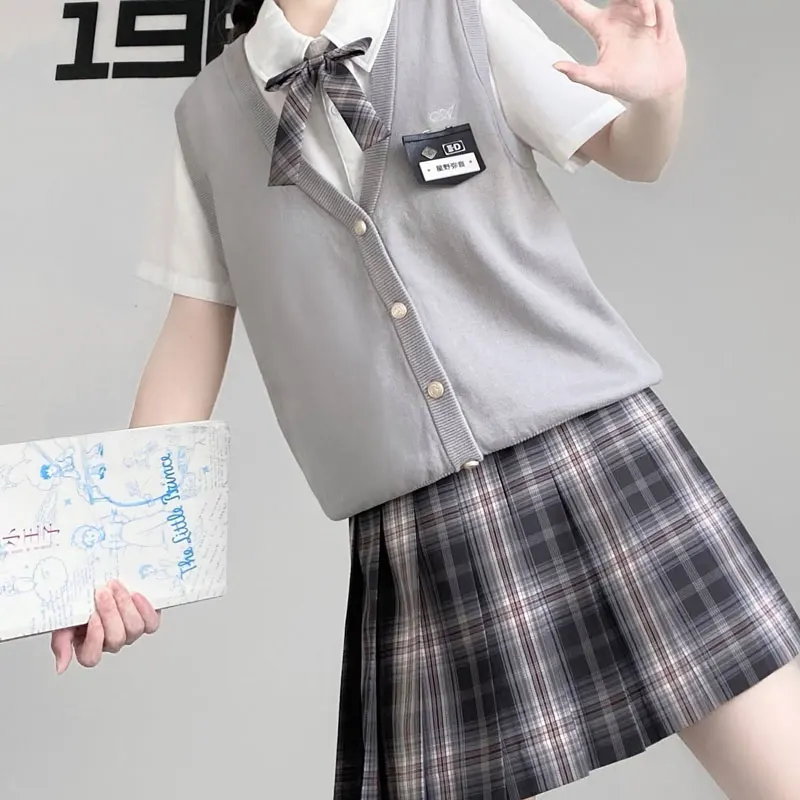 

Japanese JK Uniform Knitted Vest School Uniform Cardigans Korean Girl Embroidery Khaki Gray Uniform Student Coat Sweater
