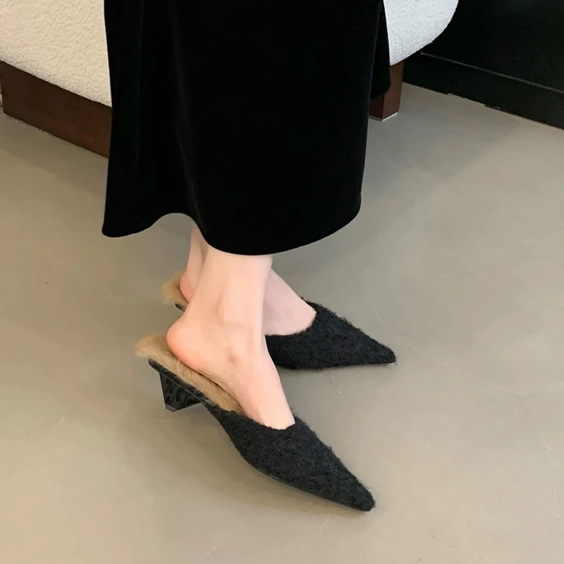 Shoes Woman 2025 Slippers Casual Fur Flip Flops Pantofle Heeled Mules Luxury Plush Soft New High Slides Fur Shoes Slippers Soft 5