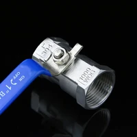 วาล์วบอลสแตนเลส ขนาด 1/4 นิ้ว 3/8 นิ้ว 1/2 นิ้ว 3/4 นิ้ว 1 นิ้ว 1-1/4 นิ้ว 1-1/2 นิ้ว วาล์วเกลียวตัวเมียแบบ BSP พร้อมด้ามจับไวนิล 6