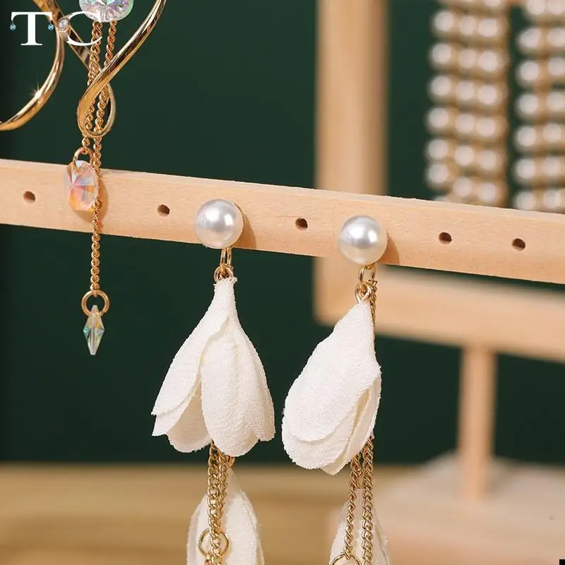 Simple Retro Earrings and Earrings Storage Display Rack Detachable Solid Wood Small Ornaments Display Way To Store Props Rack