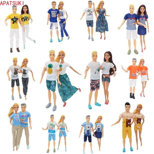 Fábrica preço de atacado 50 jogos/lote boneca acessórios roupas vestir roupa  meninos meninas mãe pai família vestido para barbie ken bady diy -  AliExpress