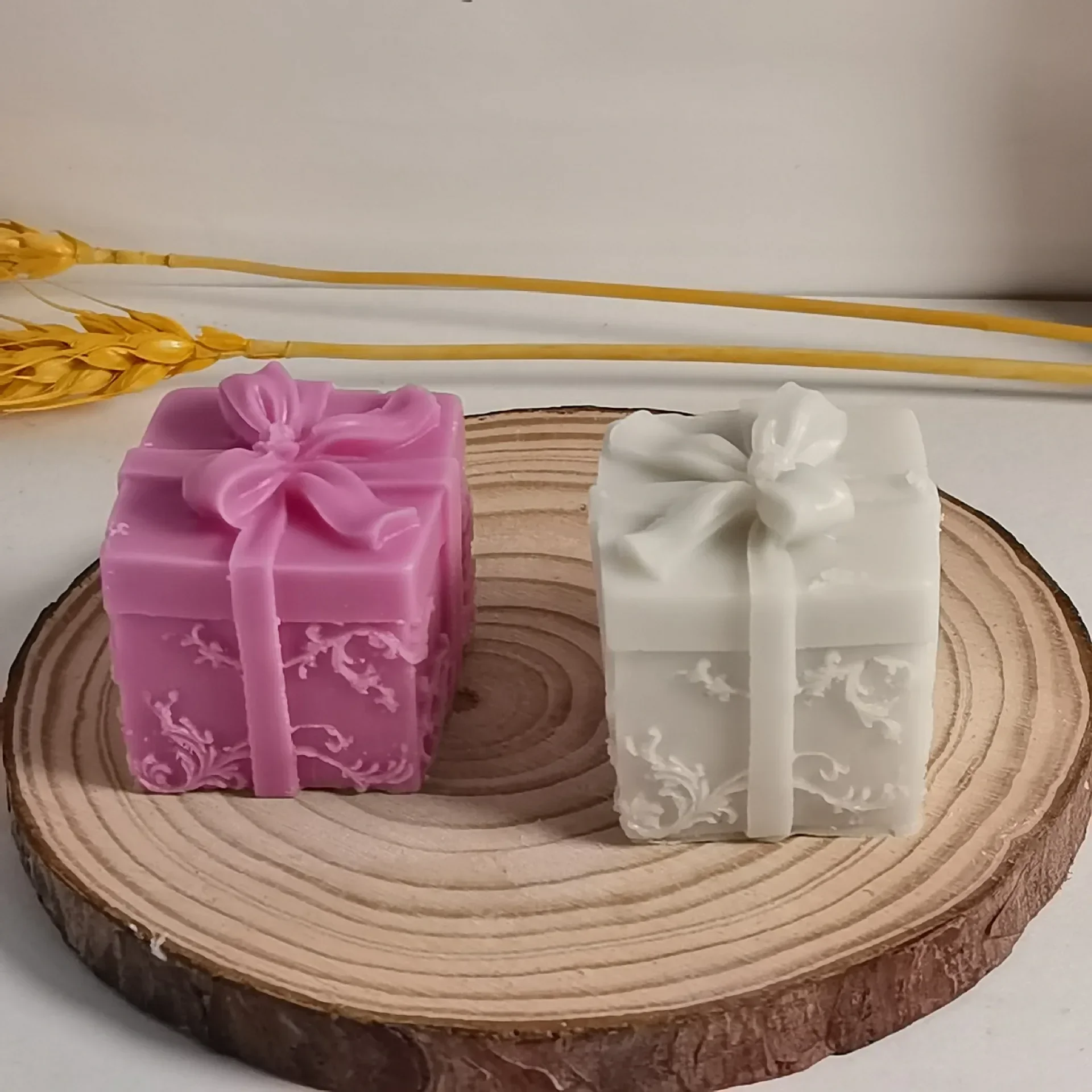 DIY Christmas Candle Molds for Candle Making Christmas Gift Box Scented Candle Mold Bow Gift Box Fondant Silicone Mold Decor