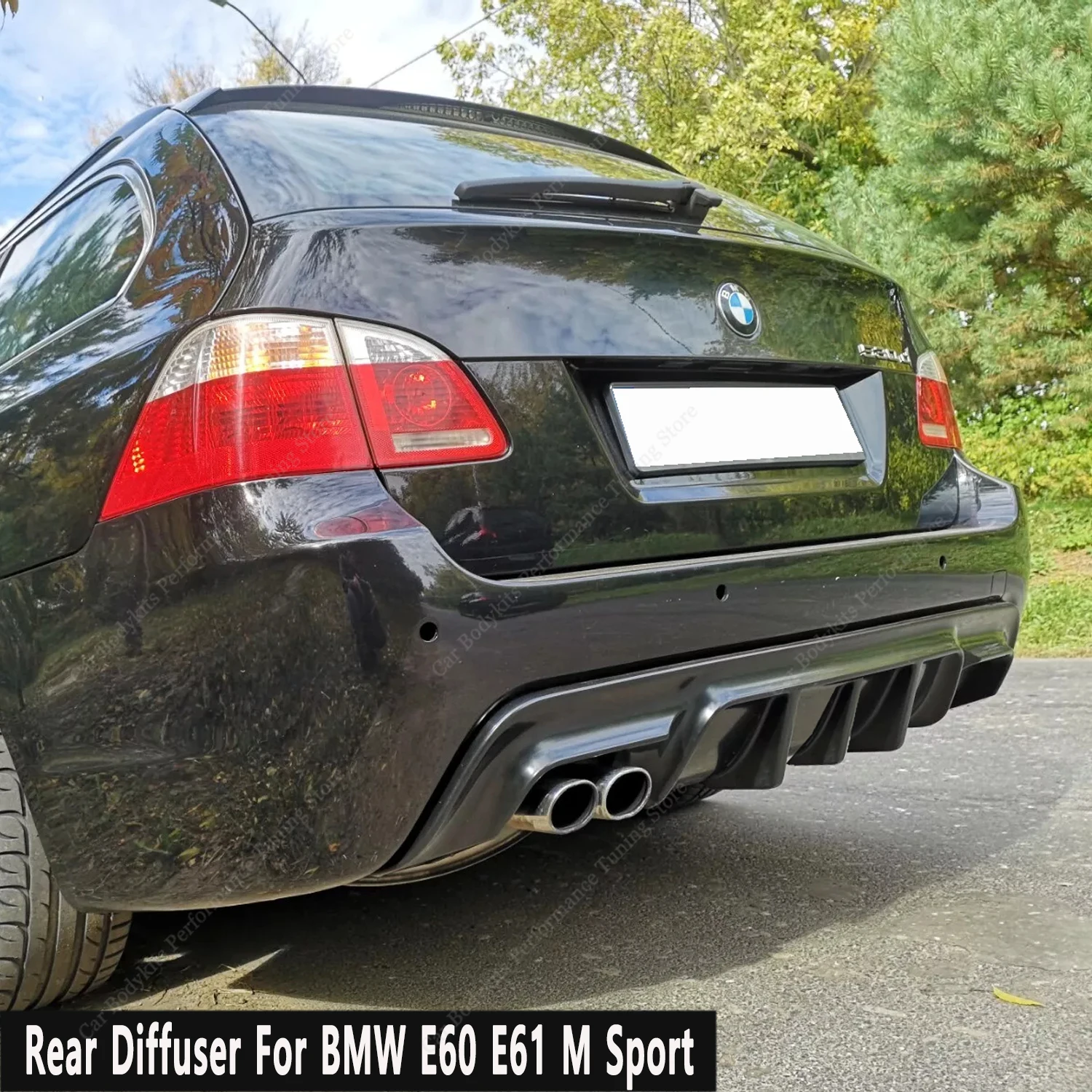 BMW 　5シリーズ　カーボン製　 E60 E61 2008-2010年式 GT 2010~2013年式 交換式 ミラーカバー　 送料無料 BMW 5シリーズ E60 E61 M5 2005-2010 フロントバンパースポイラー