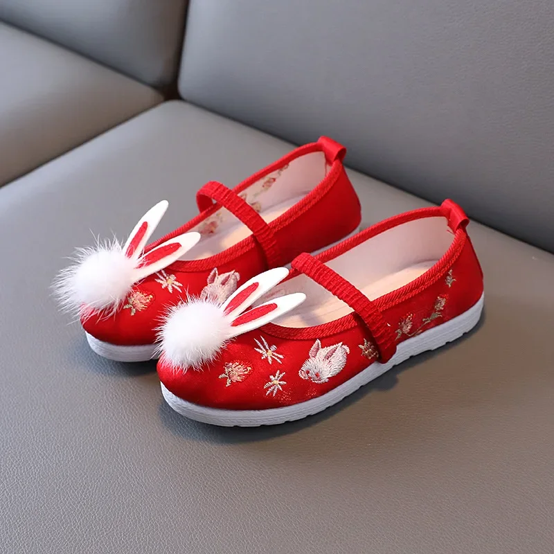 

2024 Embroidery Kids Shoes Chinese Style Cute Rabbit Fur Plush Girls Flats Princess Slip on Dancing Shoes Toddler 25 To 37 Size