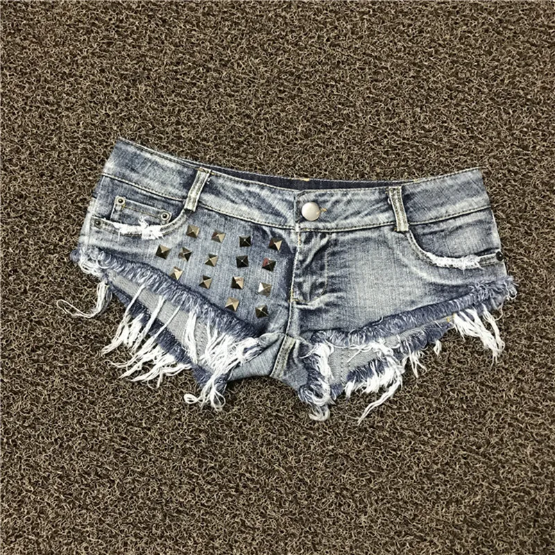 Berrak Sexy Yazı Baskılı Penyeli Şortlu Takım 2670