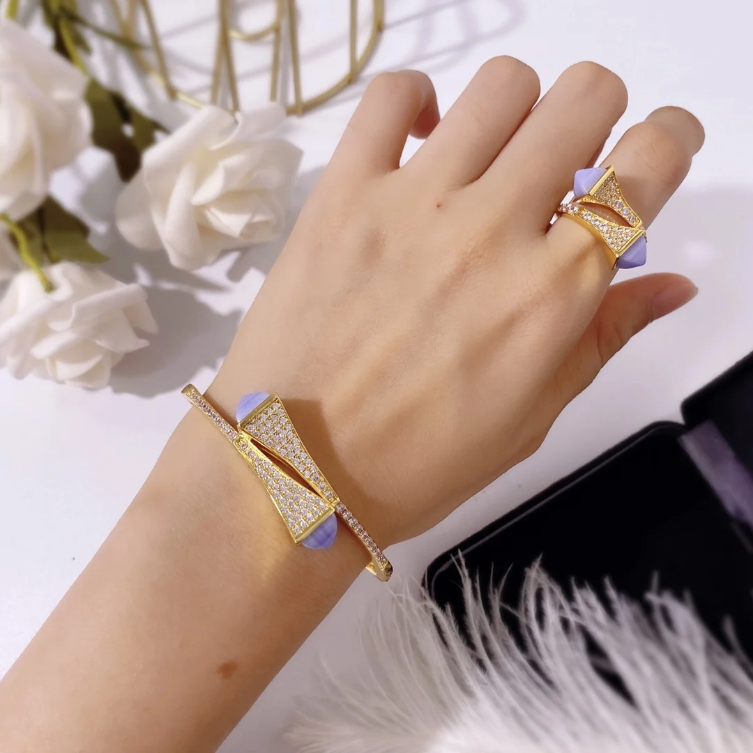 

Fashion Chic African Cubic Zirconia Geometric Open Cuff Gold Wedding Bracelet Bangle and Ring Jewelry Set for Women Gifts N-1928