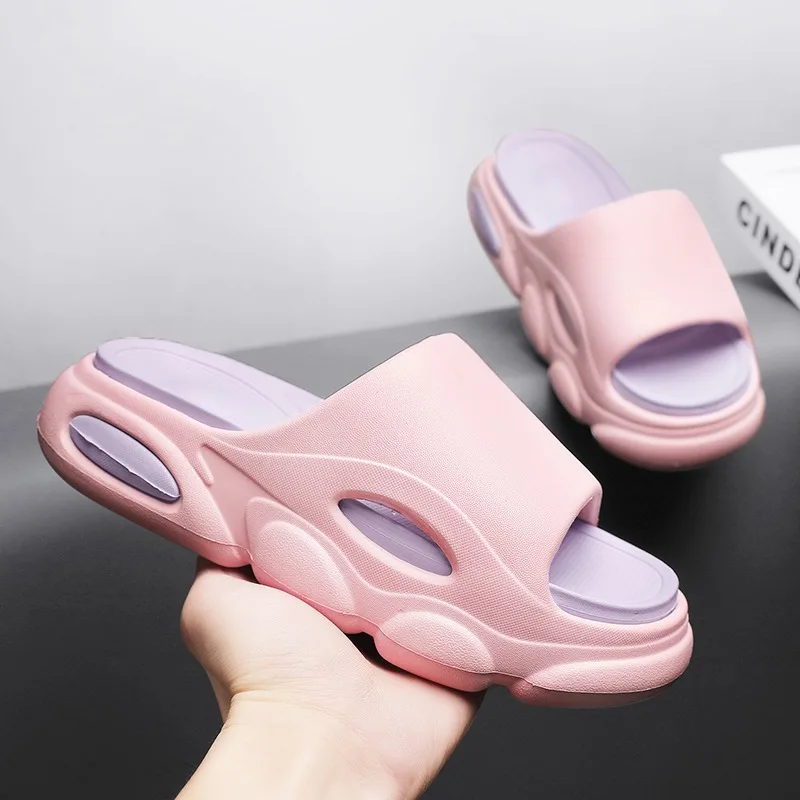 유니섹스 아웃도어 논슬립 비치 슈즈 남성 여름 샌들 패션 소프트 클라우드 하우스 플랫폼 슬라이드 남성 욕실 슬리퍼