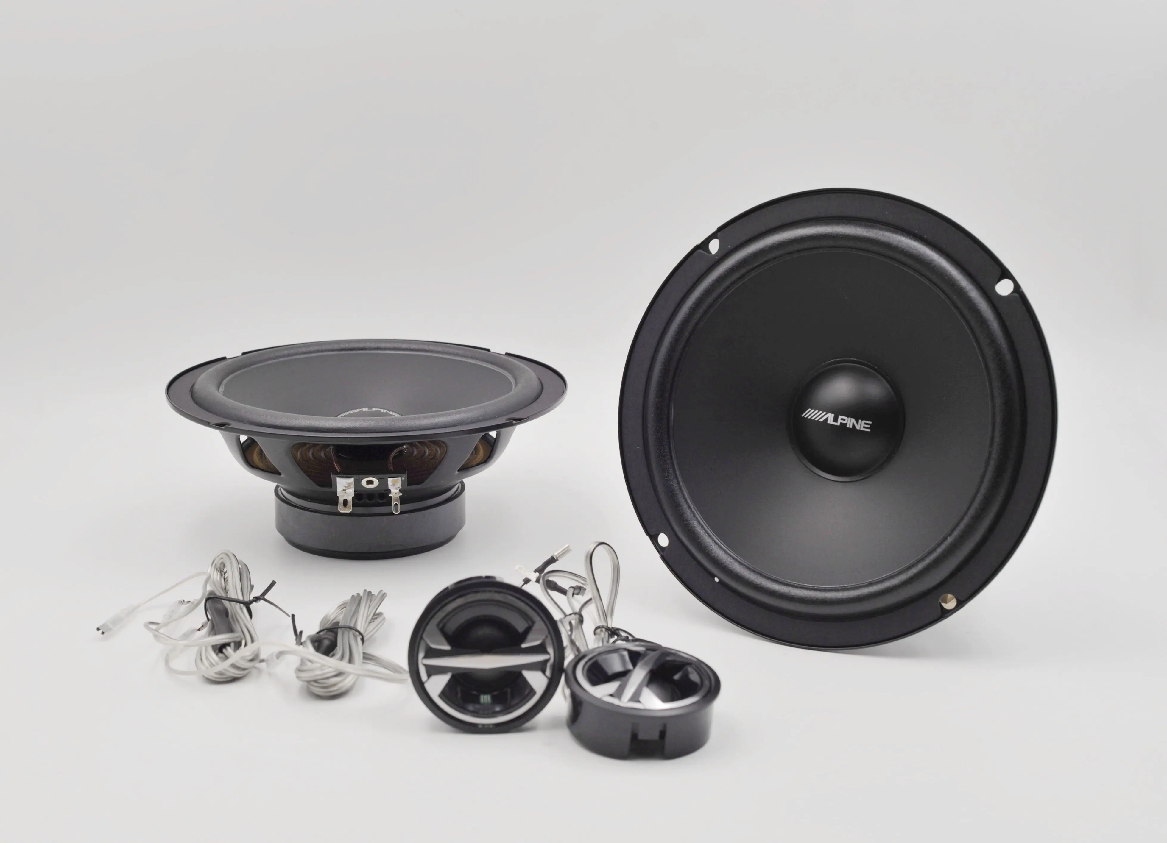 Car audio two-way split speaker 180W tweeter speaker medium bass hi-Fi DJ shock effect