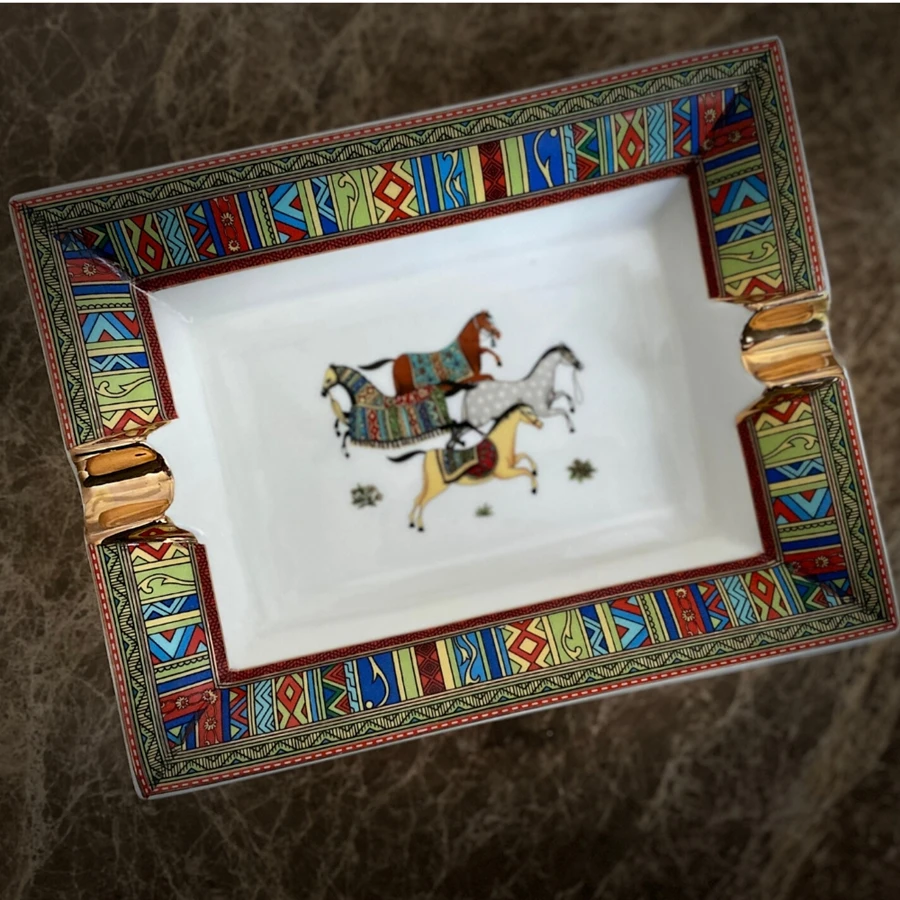 Ceramic Ashtray Cigarettes Ashtray Handmade Horse Patten Art Grid Ceramic Cigar Ashtray Nice Luxury Smoke Ash Tray Holder Cigars Home Table Desk Accessories Decor