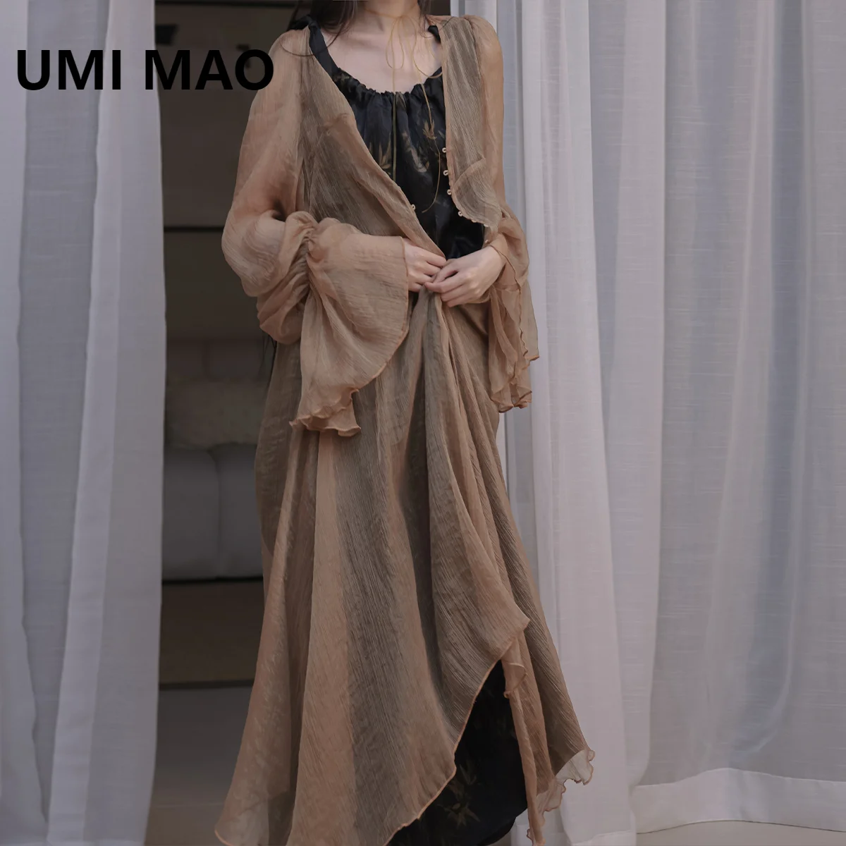 

UMI MAO New Chinese Style Coat With A Small Design Soft And Elegant Fairy Butterfly Sleeve Cardigan For Women Fashion Tops