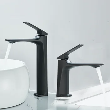 ก๊อกน้ำอ่างล้างหน้าสีดำสำหรับอ่างล้างหน้าสองรูในครัว สแตนเลส อุปกรณ์ก๊อกน้ำฝักบัว อุปกรณ์ผสมน้ำร้อนน้ำเย็น 1