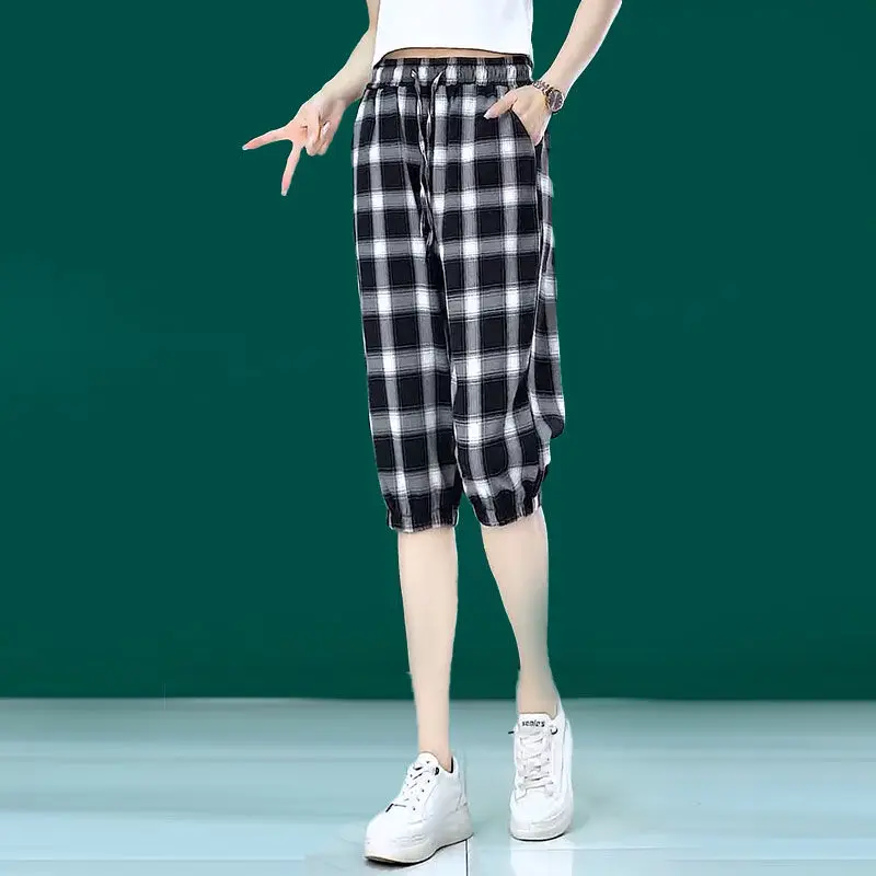 Spring Summer Women's Plaid Elastic High Waisted Pockets Contrast Color Pencil BloomersVacation Office Lady Casual Capri Pants