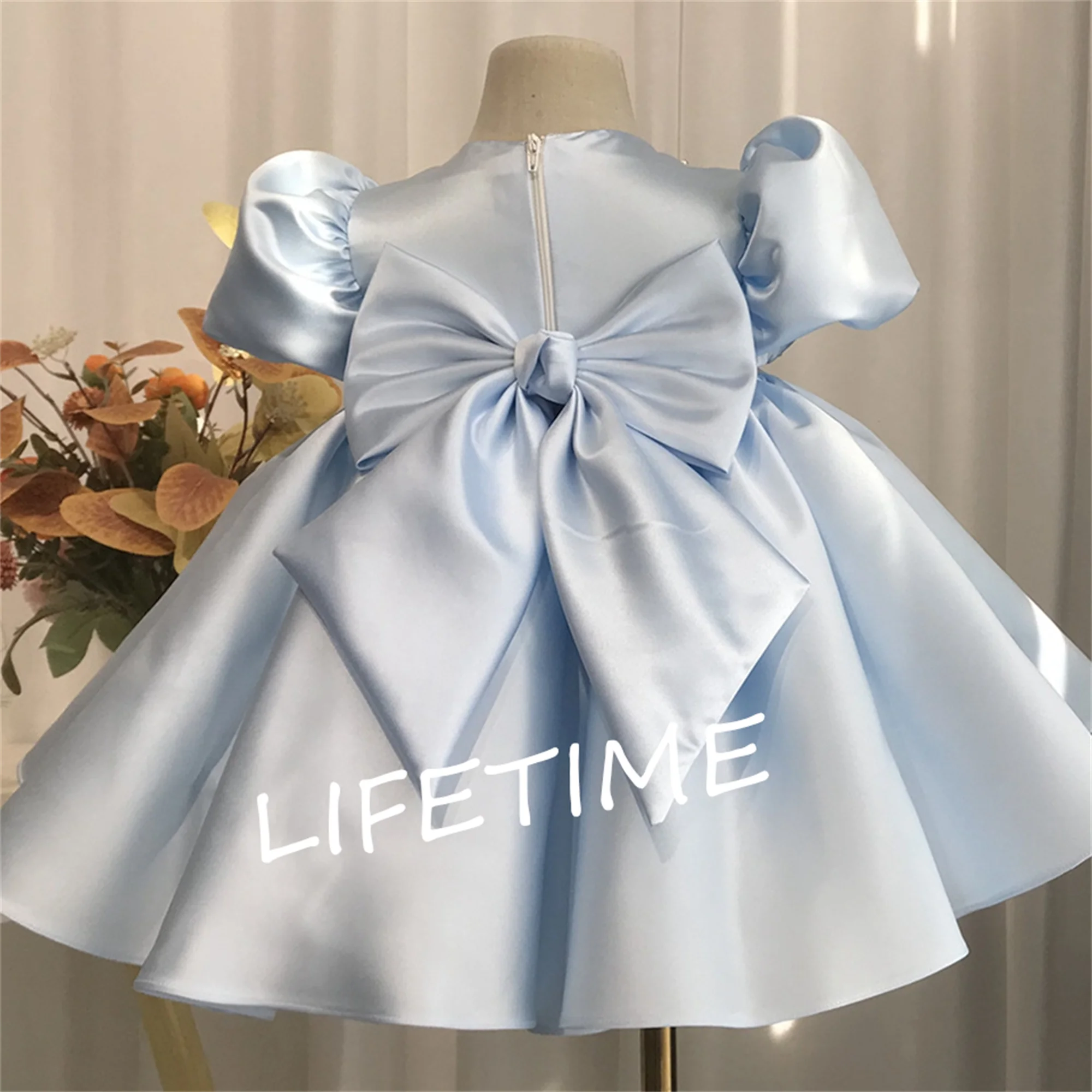 

Baby Girls Party Dress Kids Beading Puff Sleeves Plain Ball Gowns Children Baptism 1st Birthday Flower Girl Dresses for Wedding